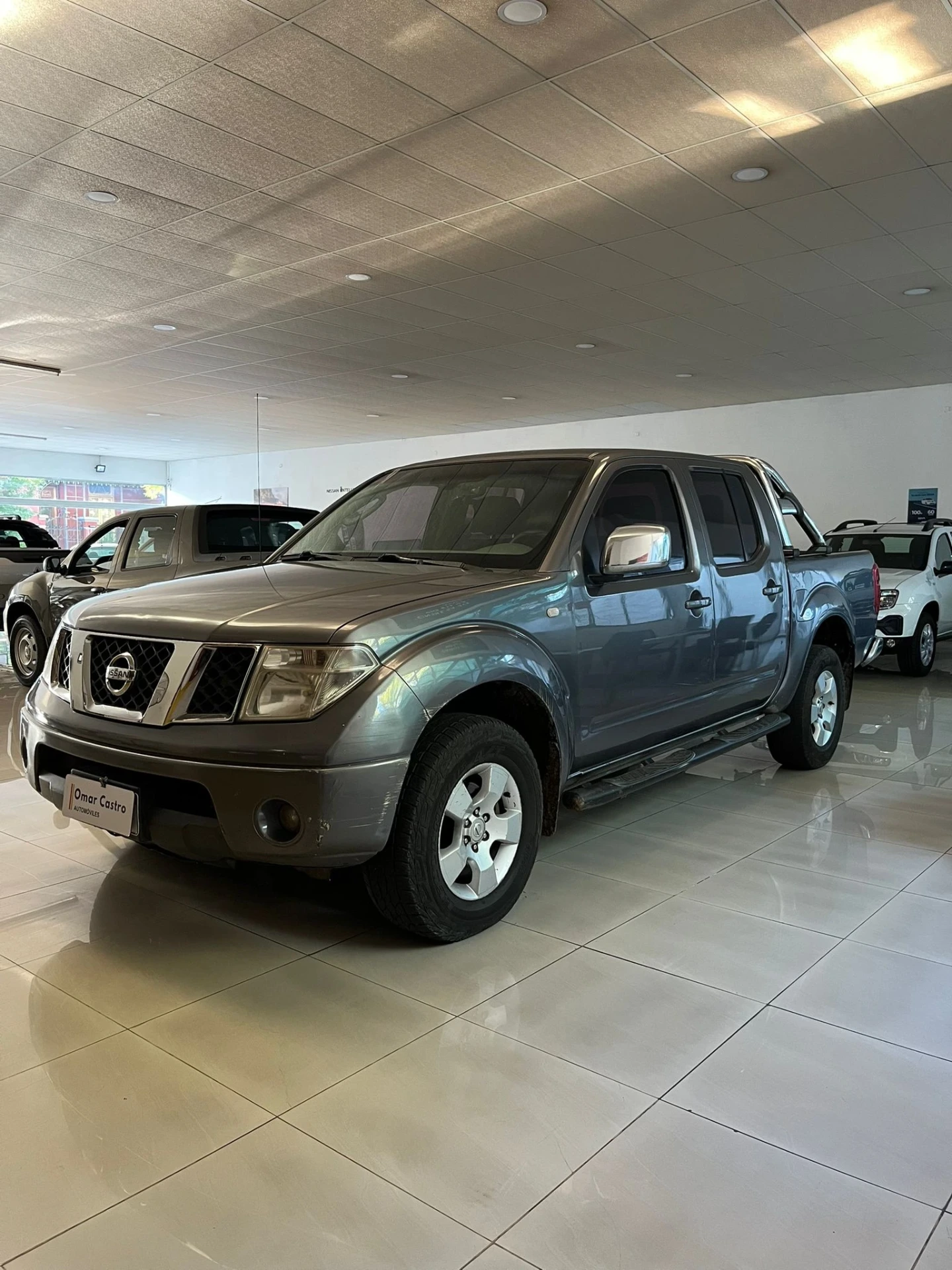 Nissan Navara DC 4x4 AT - 2010