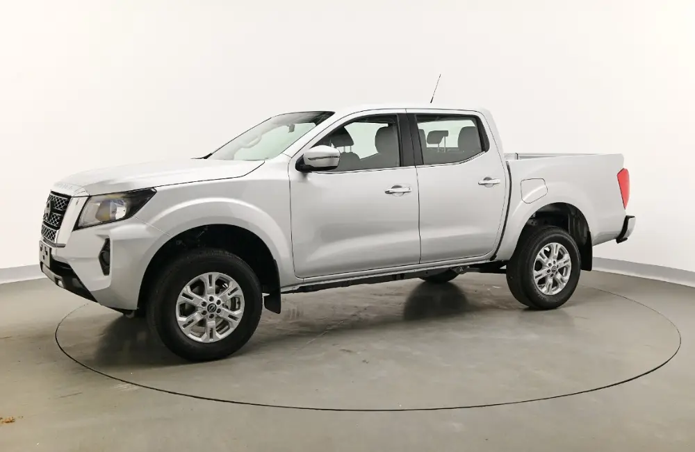 NEW FRONTIER 2.5 XE DC 4x4 AT - USD 41.990