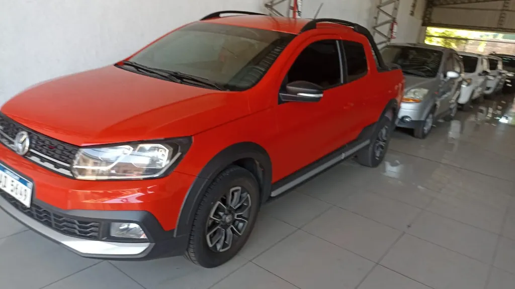 Volkswagen Saveiro 2023 Doble Cabina