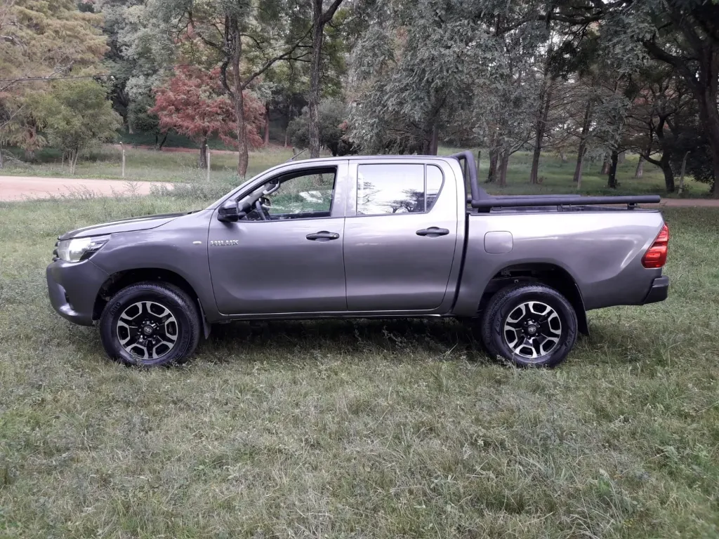 Toyota Hilux DX 4x4 2019 - Nafta