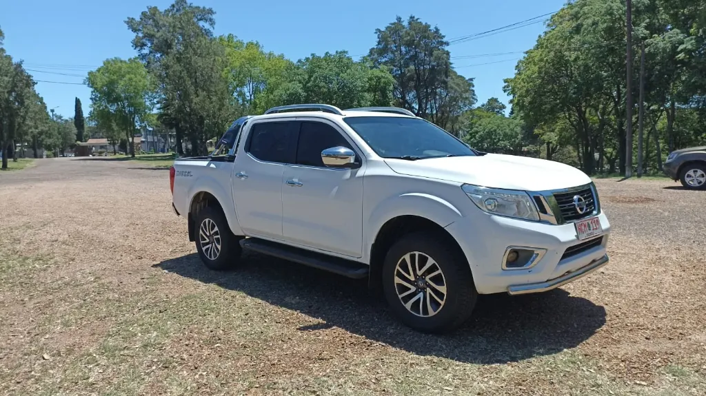 Nissan Frontier LE 4x4 2018 - Diesel
